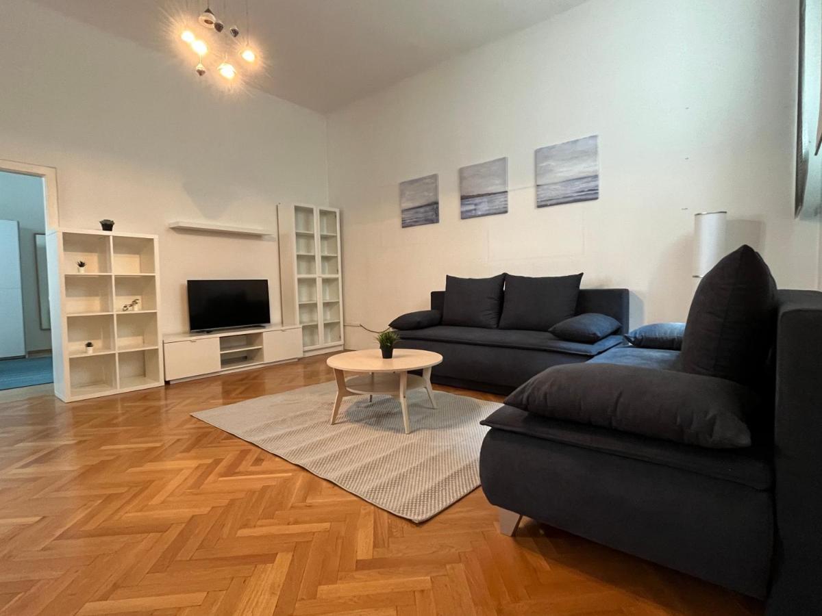 Ferienwohnung Stylish Apt Near Urania 1Br Wien Exterior foto