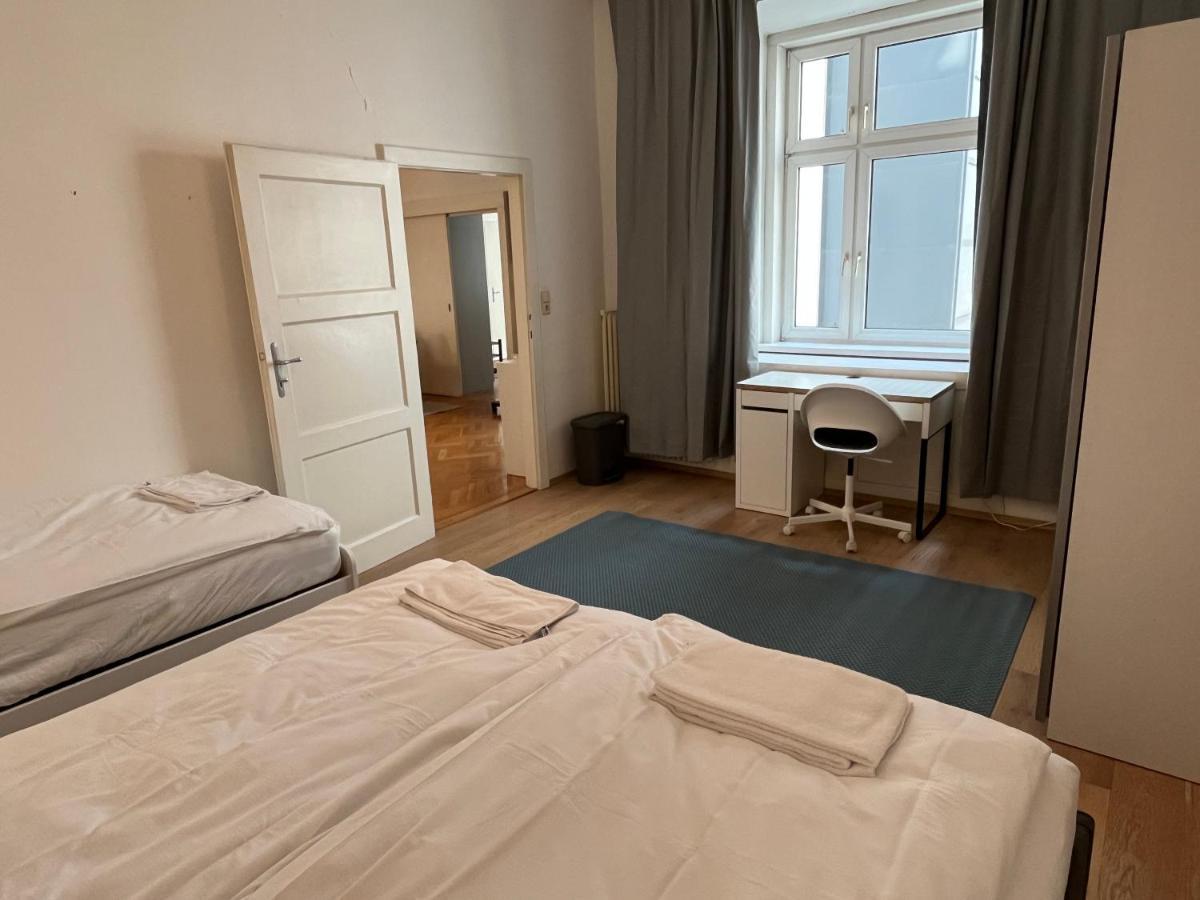 Ferienwohnung Stylish Apt Near Urania 1Br Wien Exterior foto