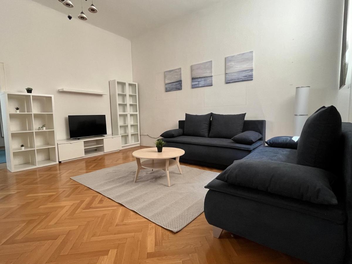 Ferienwohnung Stylish Apt Near Urania 1Br Wien Exterior foto