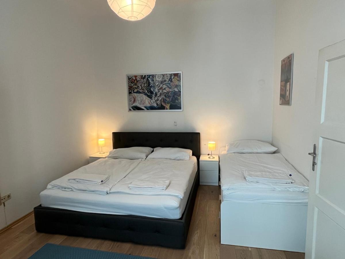 Ferienwohnung Stylish Apt Near Urania 1Br Wien Exterior foto