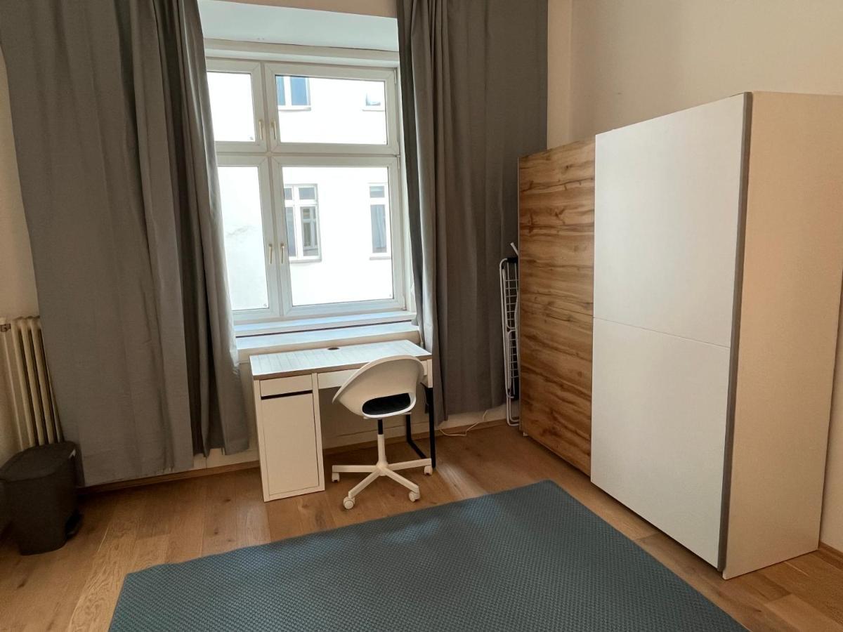 Ferienwohnung Stylish Apt Near Urania 1Br Wien Exterior foto